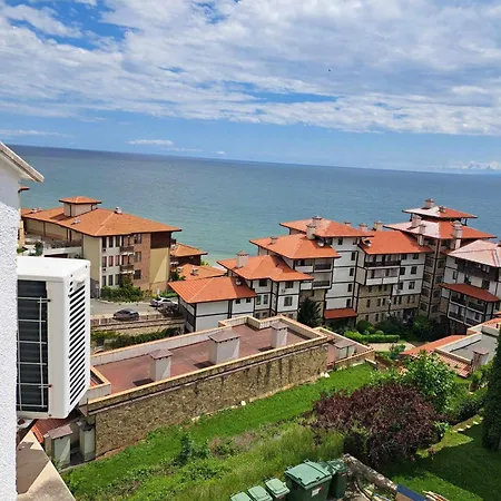 Wspanialy W Kompleksie Galateya アパート *